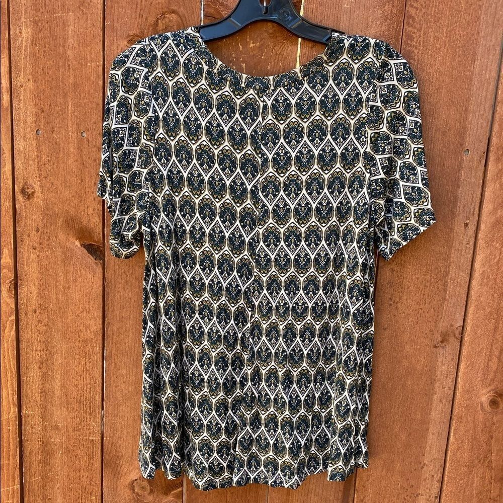 H&M Top - Picture 6 of 8